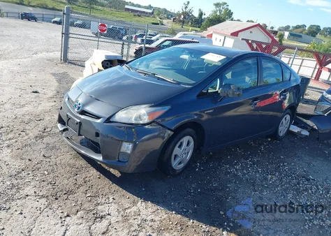 2011 Toyota Prius Two from USA, damaged, VIN JTDKN3DU1B0263349